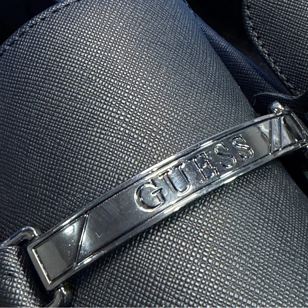 Guess Brand new